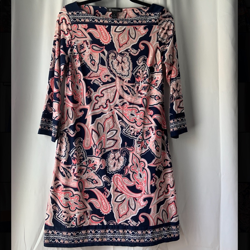 Women’s dress